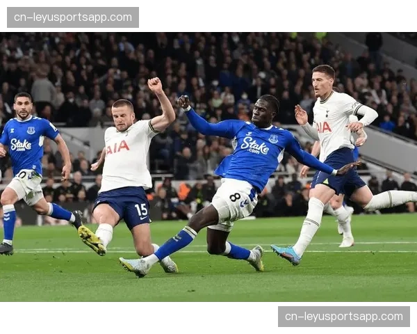 埃弗顿反击三区传球成功率飙升 加纳直塞助攻展现战术执行力